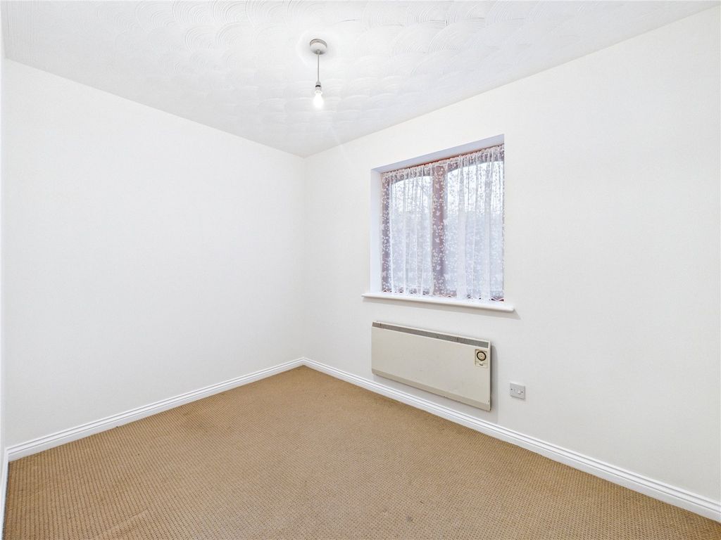 Property photo 3 of 11 Picture 3