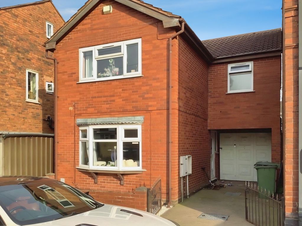 Property photo 1 of 2