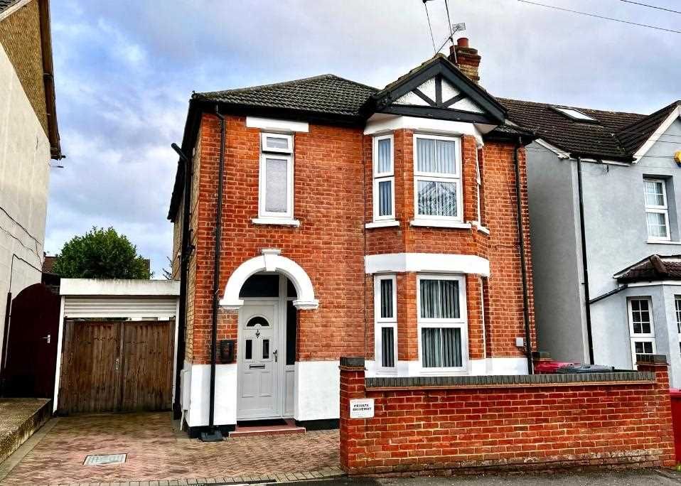 Property photo 1 of 17 Main Picture