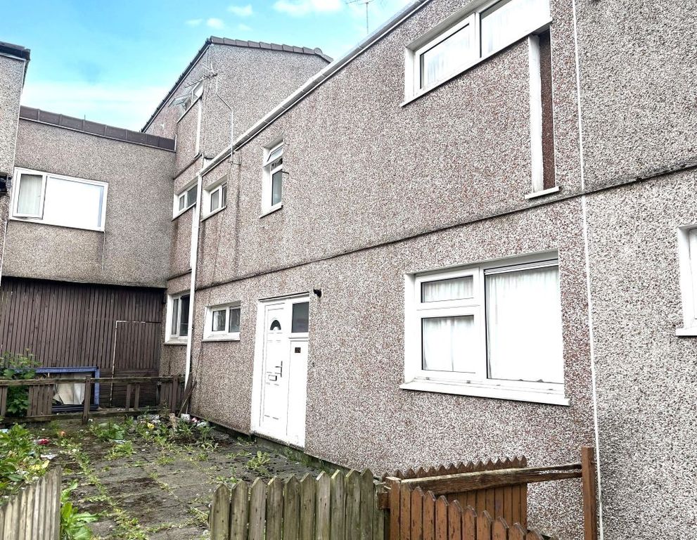 Property photo 1 of 1