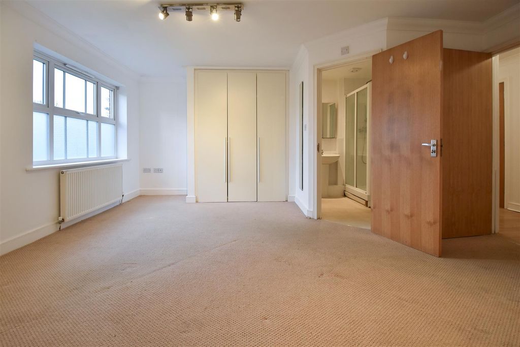 Property photo 3 of 16 Dsc_0772.Jpg