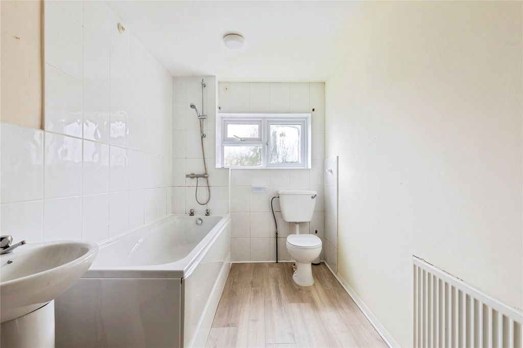 Property photo 3 of 19 Picture No. 14