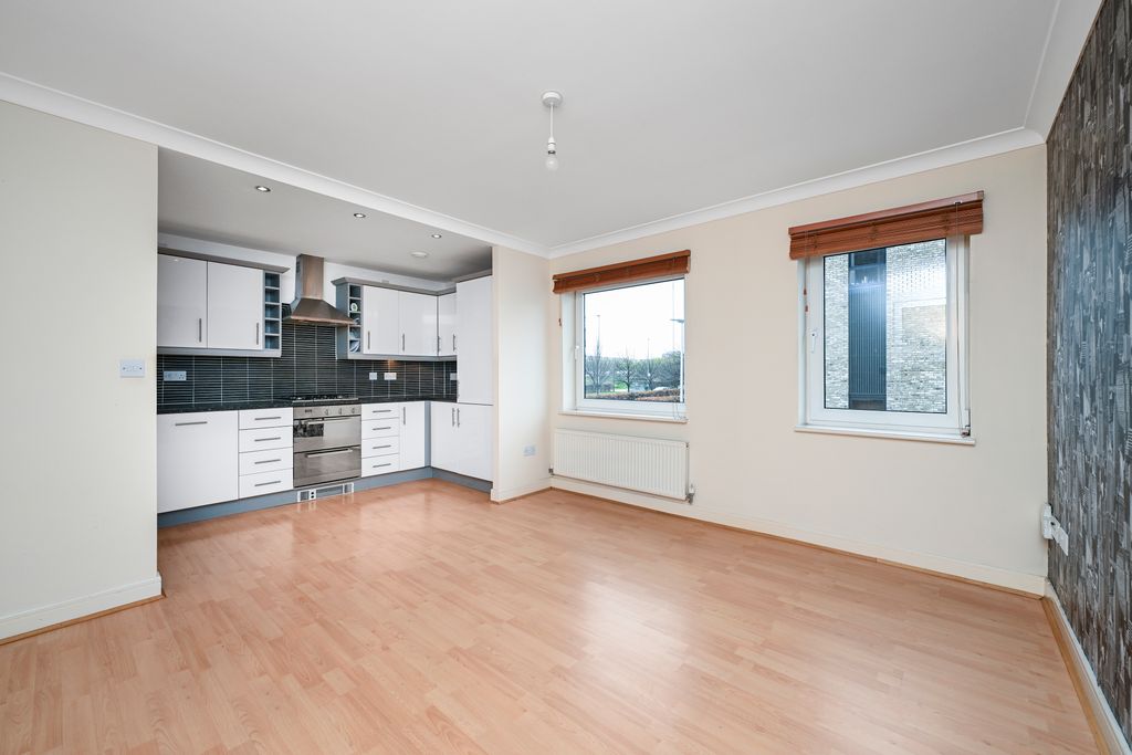 Property photo 3 of 10 Property Image 3