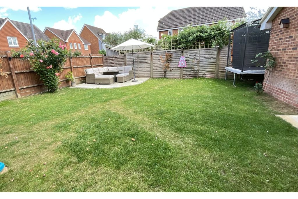 Property photo 2 of 20 Rear Garden