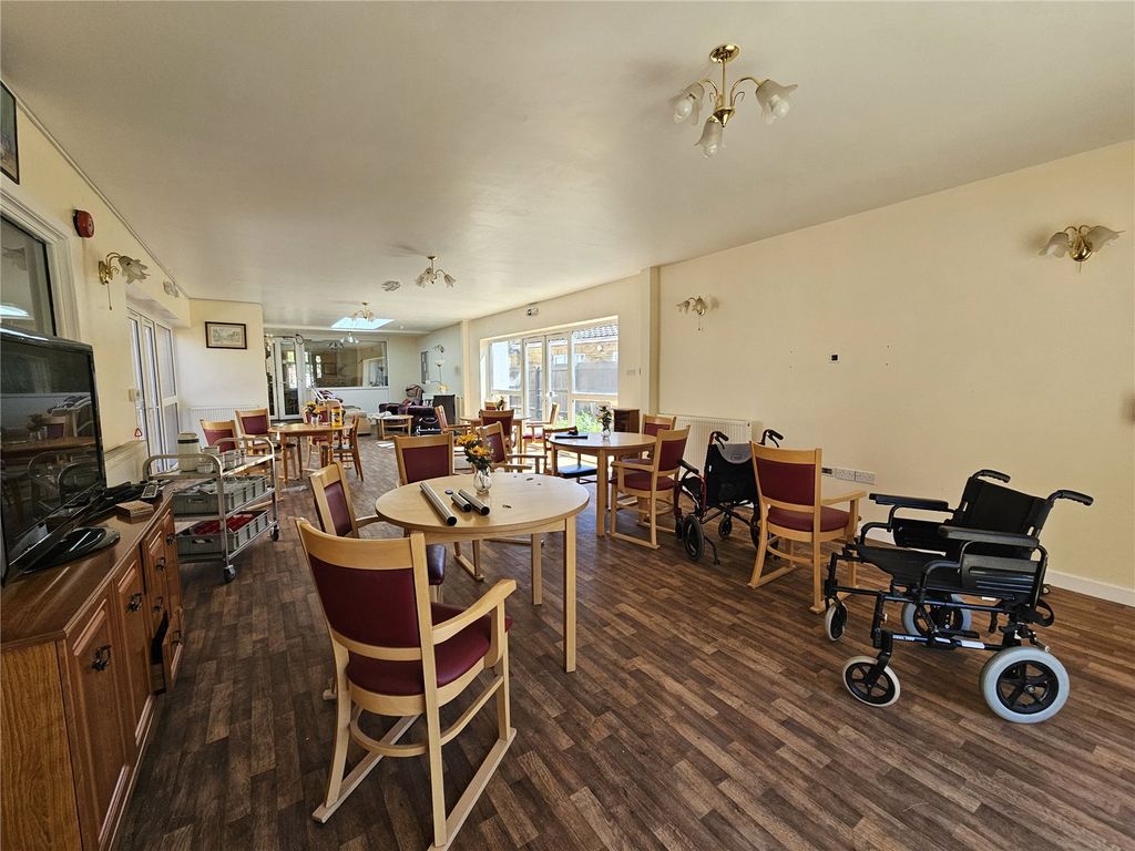 Property photo 3 of 57 Picture No. 61