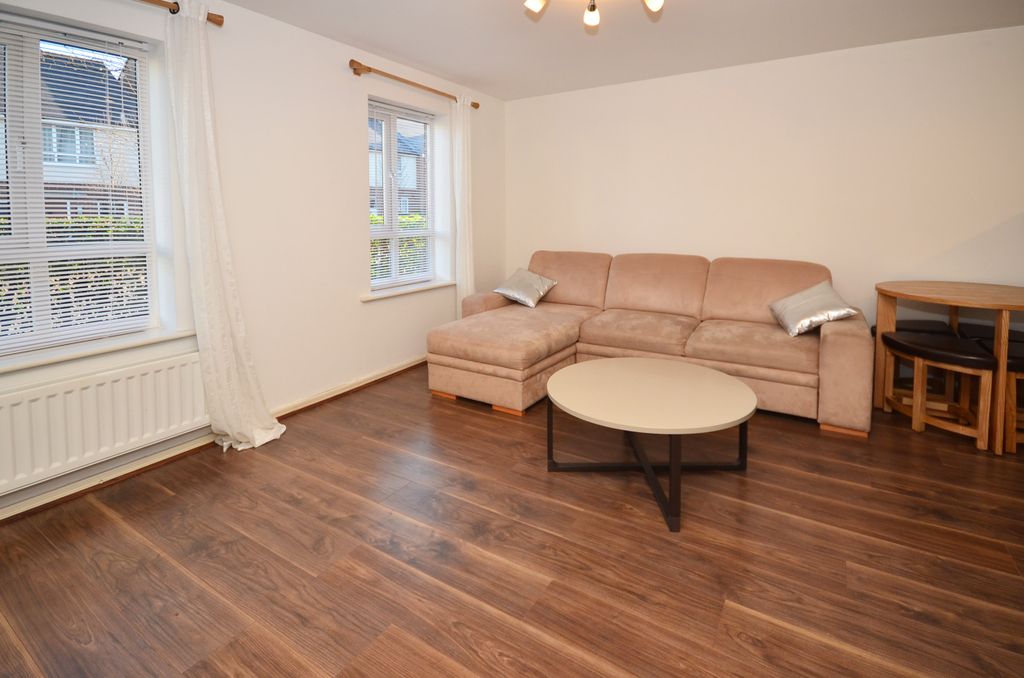 Property photo 3 of 7