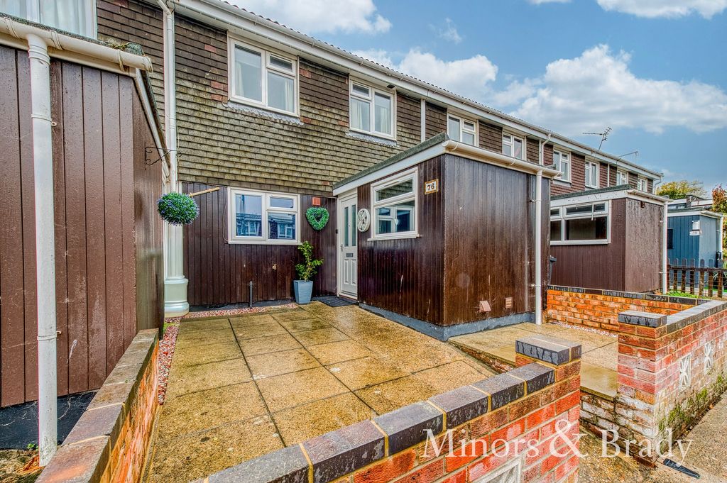 Property photo 1 of 20