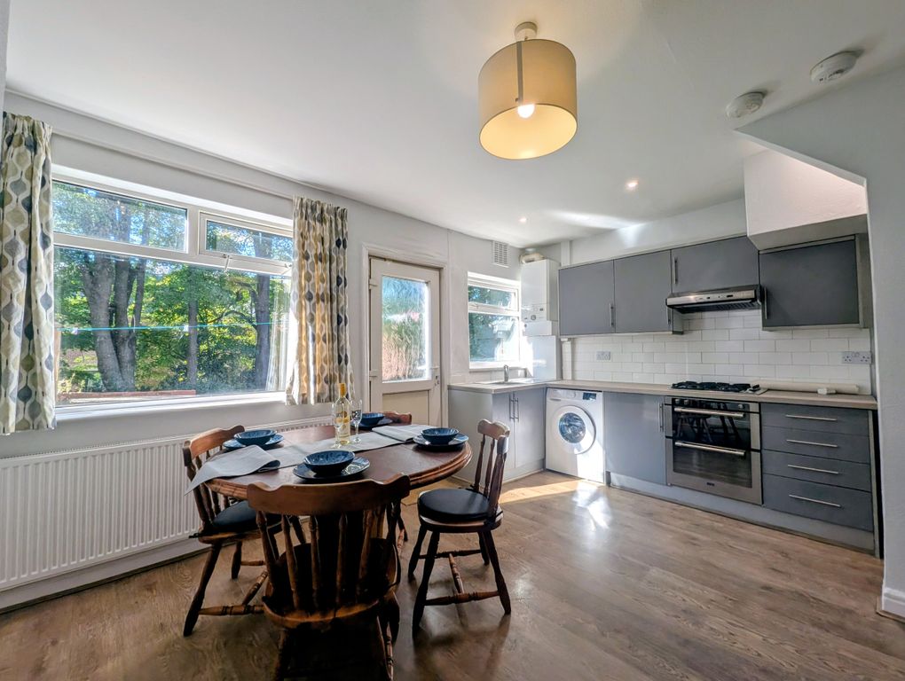 Property photo 2 of 8 56 Kelso Gardens Kitchen