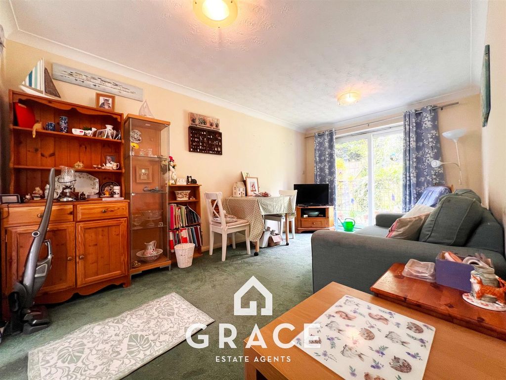 Property photo 2 of 9 Img_8692-2.Jpg