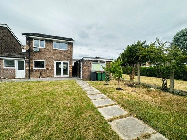 Property photo 3 of 32
