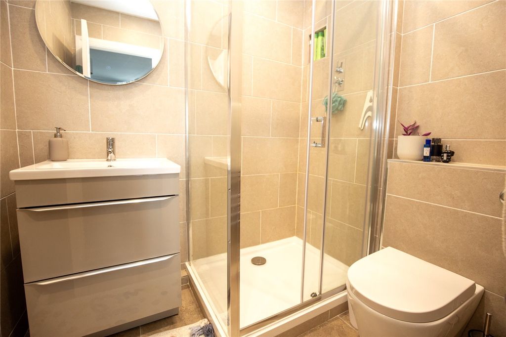 Property photo 1 of 13 Photo 0