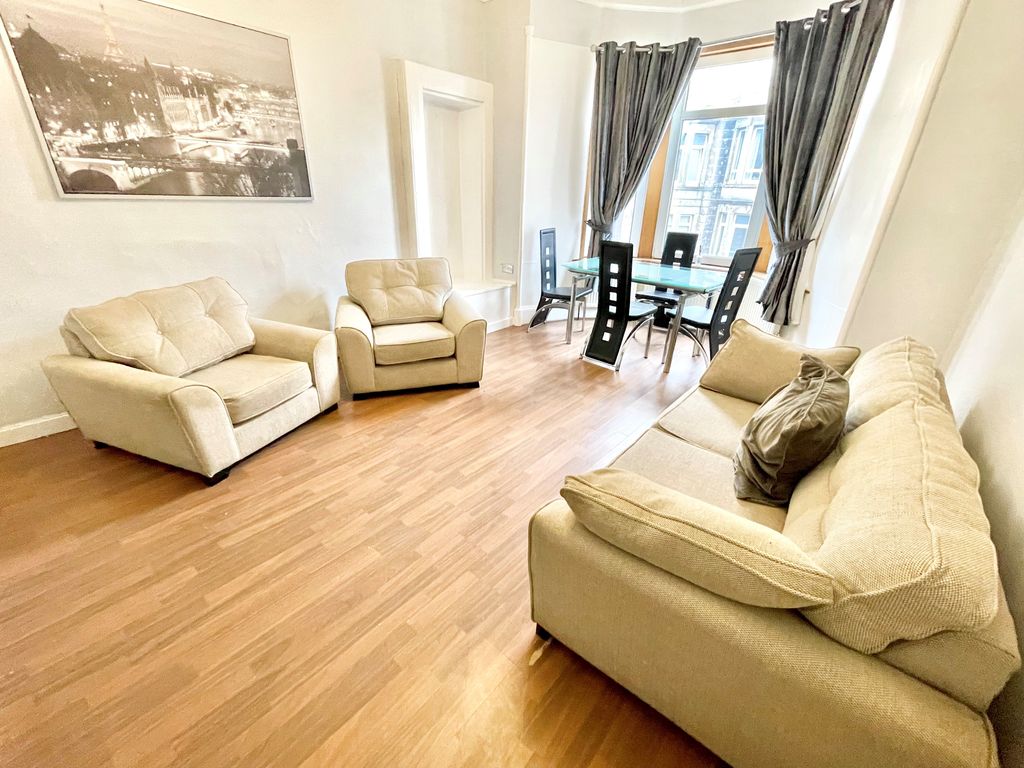 Property photo 2 of 8