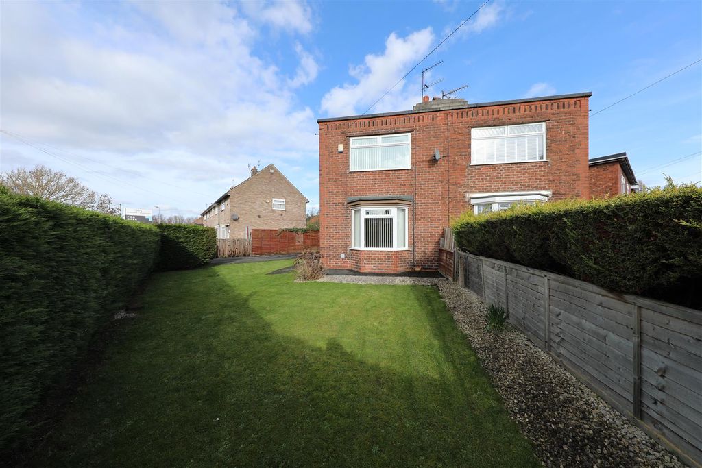 Property photo 1 of 15 Front