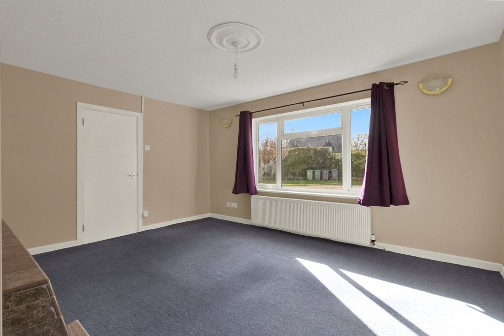 Property photo 3 of 13 Picture No. 34