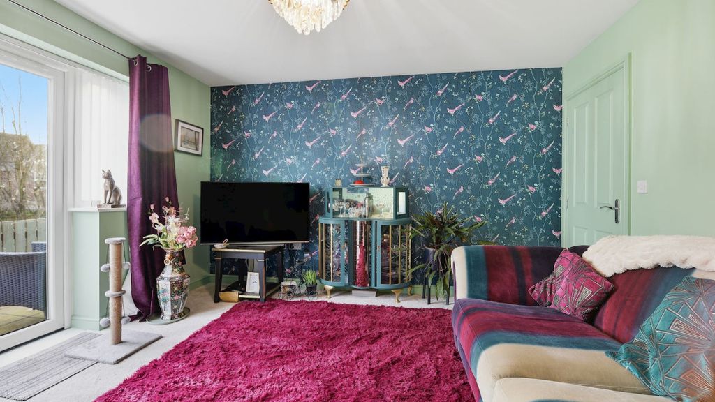 Property photo 3 of 16