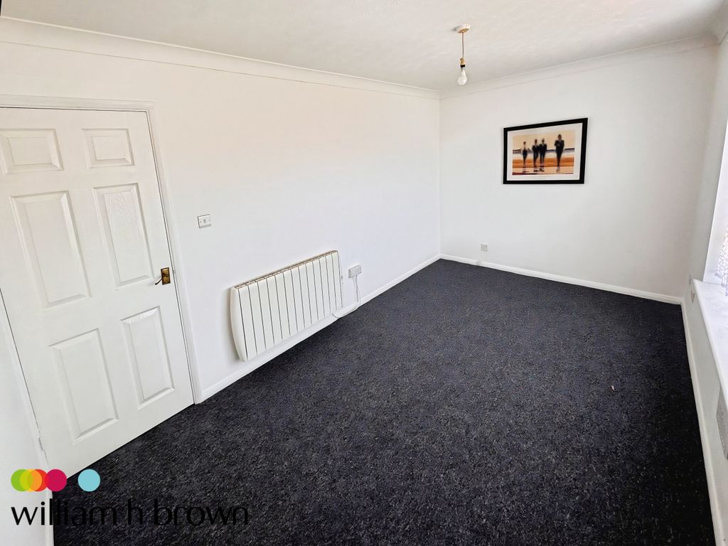 Property photo 3 of 7 View