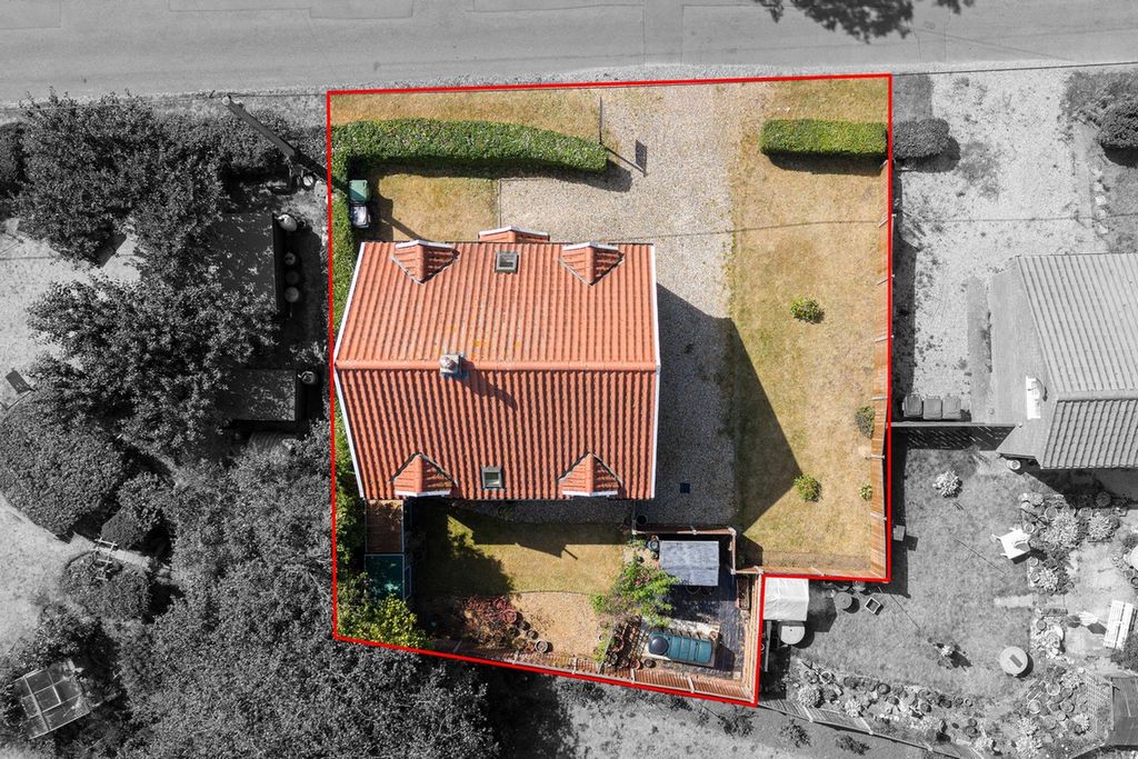 Property photo 3 of 21