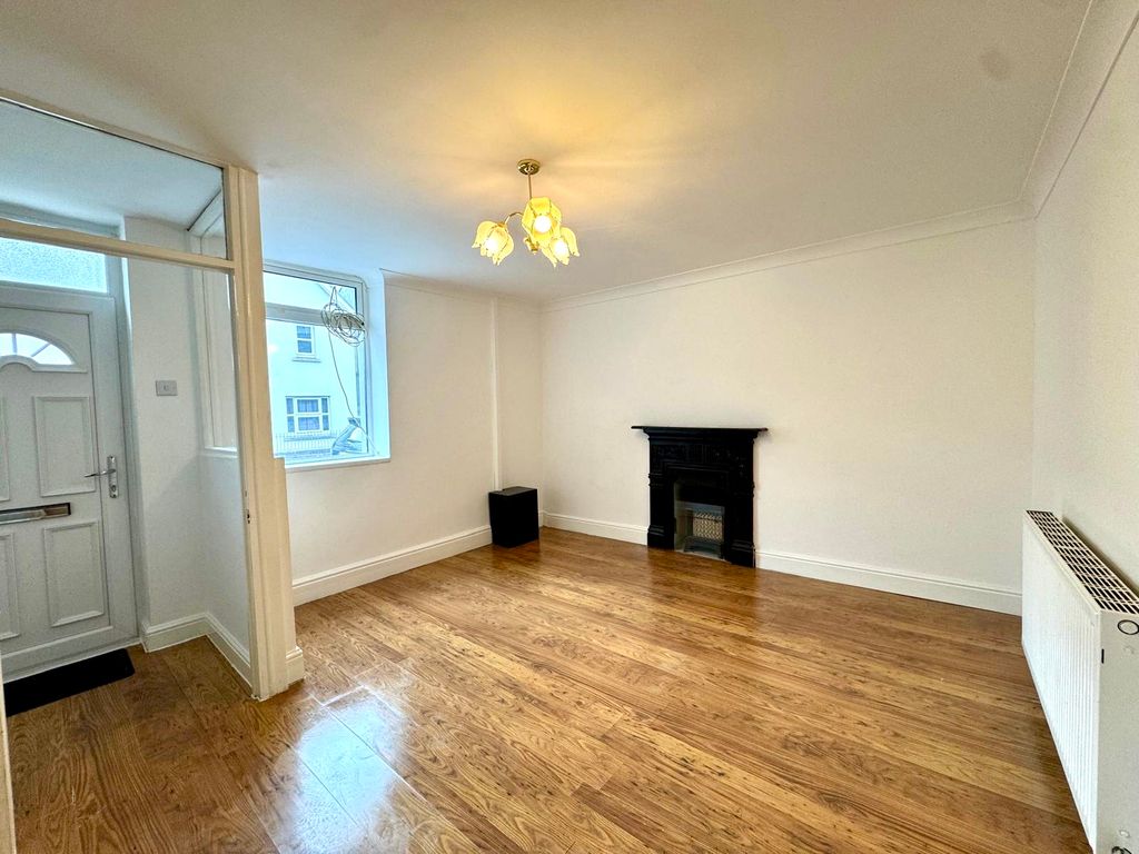 Property photo 3 of 20 Img_8456.Jpeg