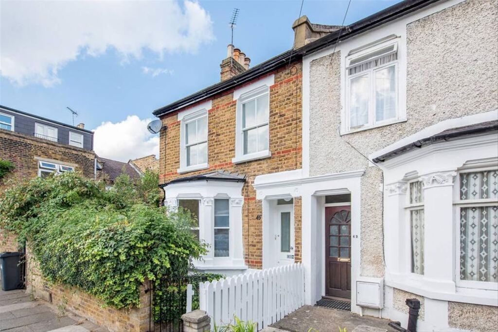 Property photo 1 of 7