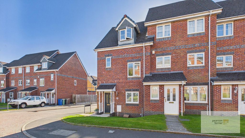 Property photo 1 of 14 Front (Exterior)