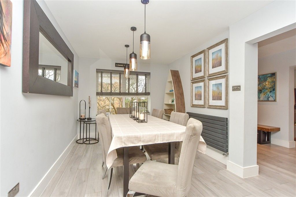 Property photo 3 of 18 Kitchen/Diner