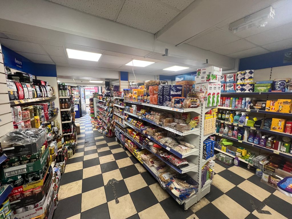 Property photo 3 of 10