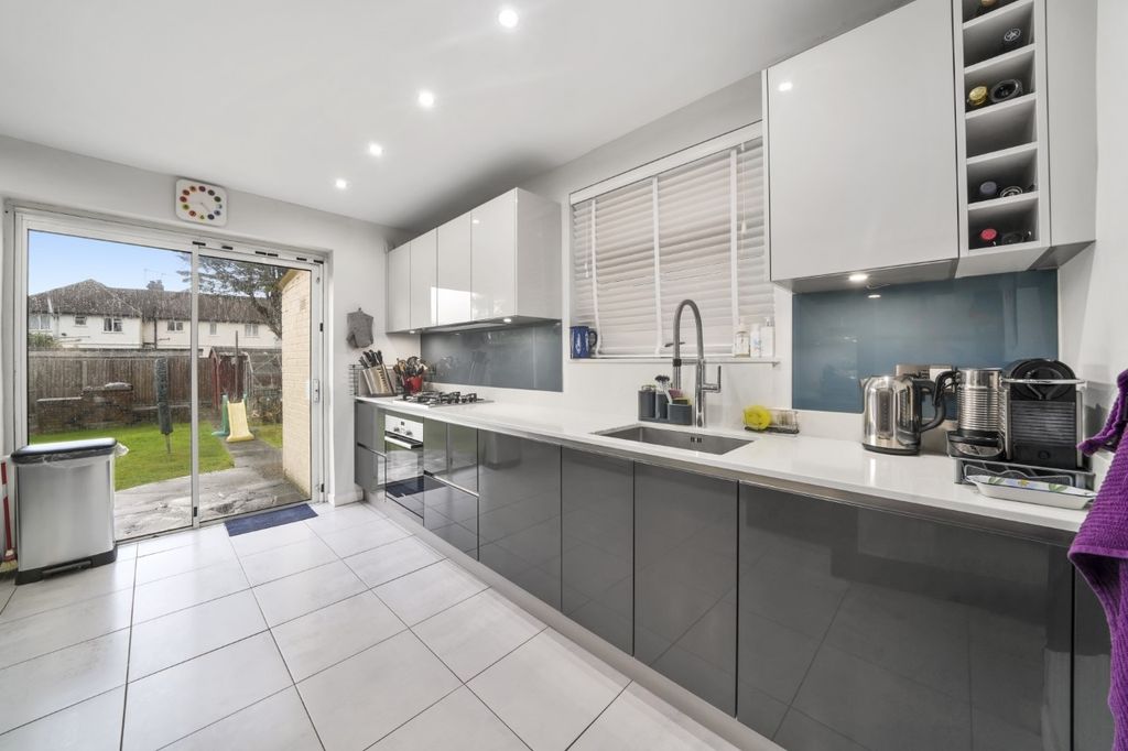 Property photo 2 of 2