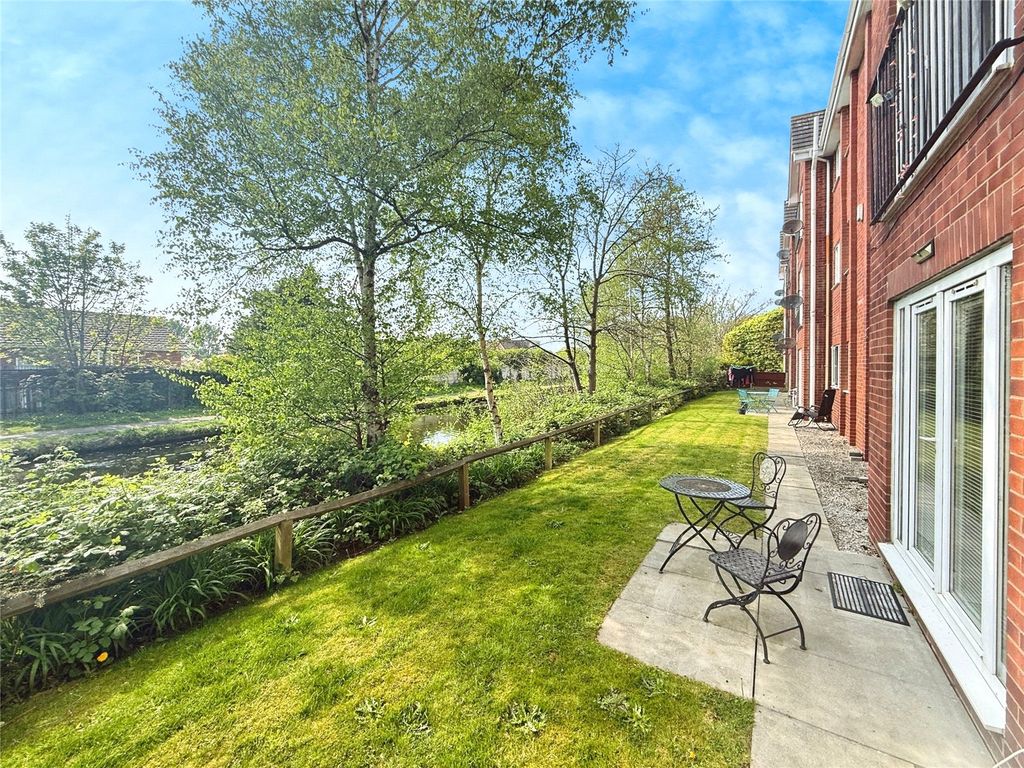 Property photo 2 of 14 Picture No. 06