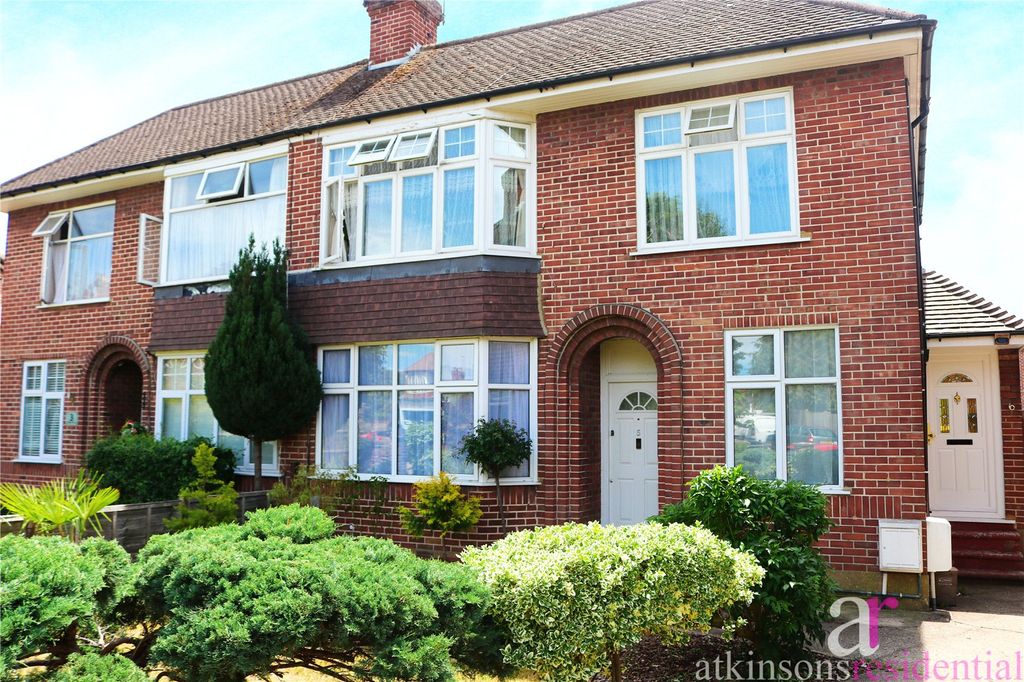 Property photo 1 of 17 Picture No. 18