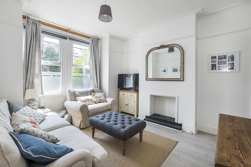 Property photo 1 of 12 23-Aldren-Road-001