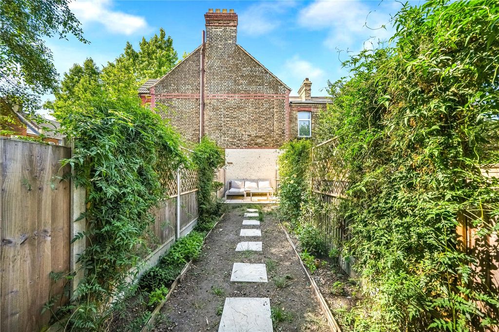 Property photo 3 of 15 Picture No. 03