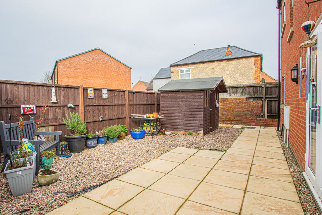 Property photo 3 of 11 Rear Garden