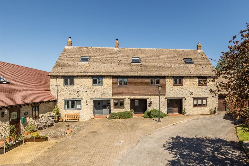 Property photo 2 of 18 Wideangles.Co.uk_3L9A3615E.Jpg