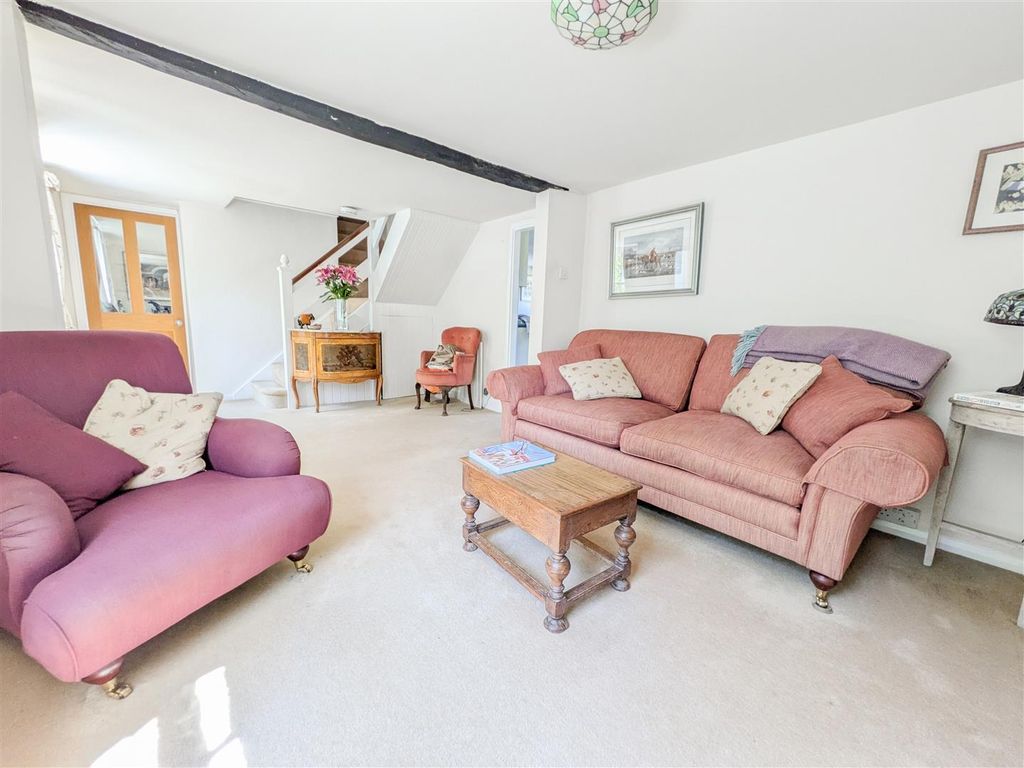 Property photo 3 of 25
