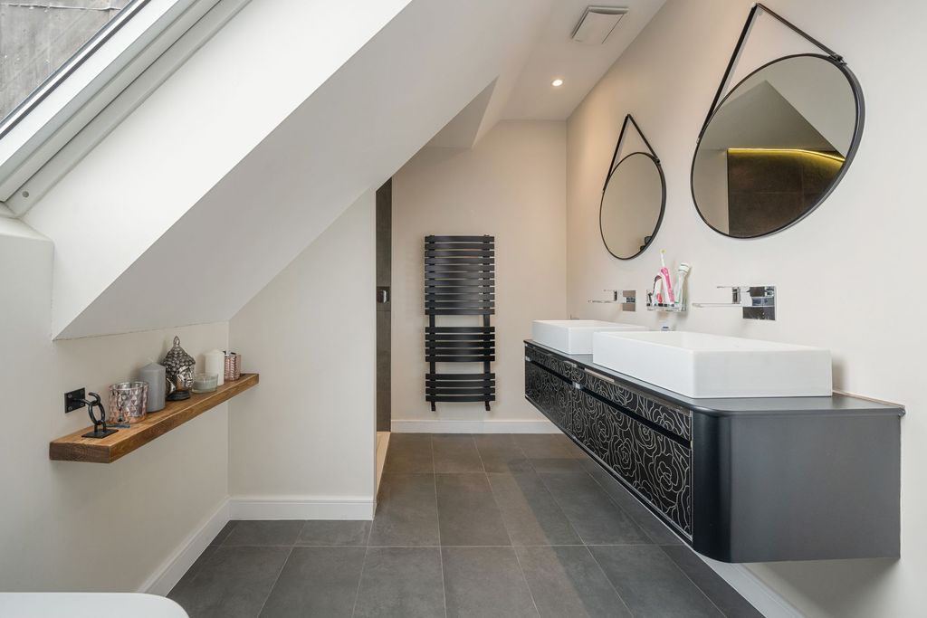 Additional image 20 of 6 bed detached house for saleEdgwarebury Lane, Edgware HA8
