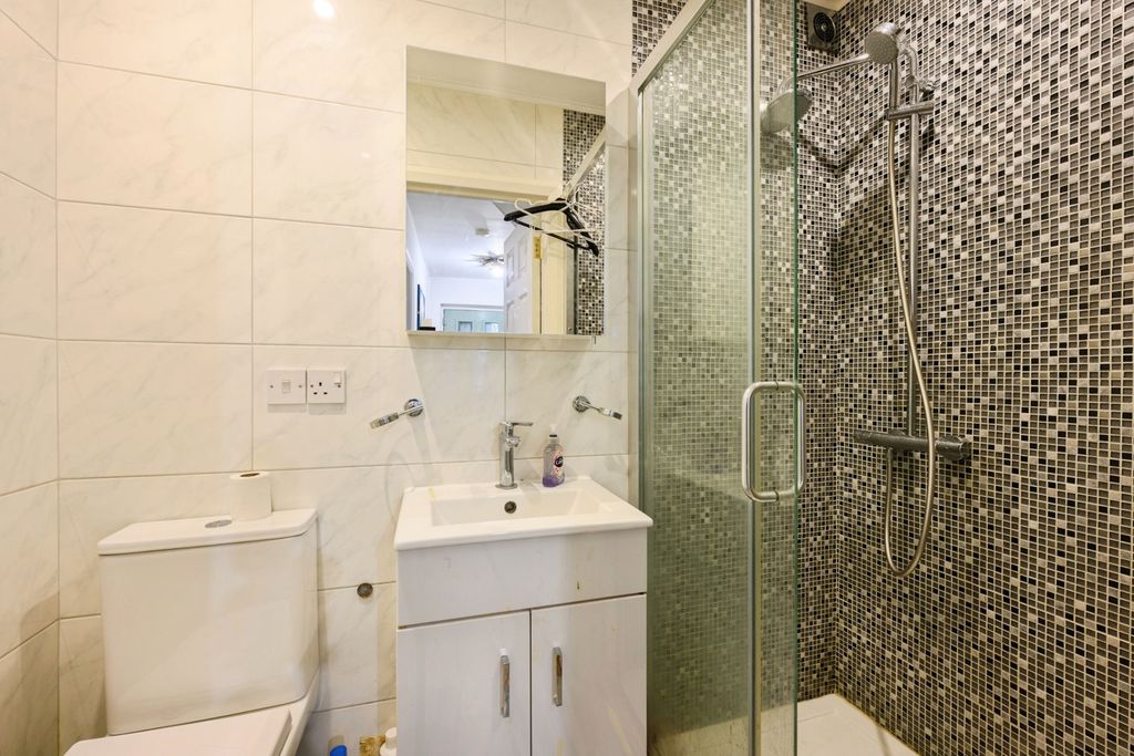 Property photo 3 of 19 Pbox-Img.Jpg