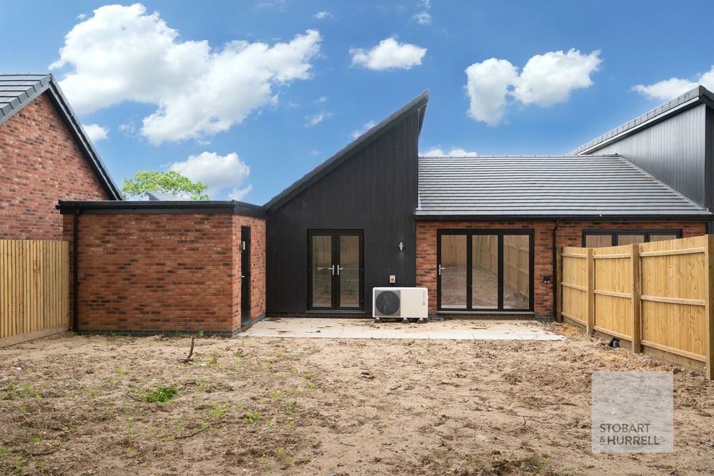 Property photo 2 of 13 Rear
