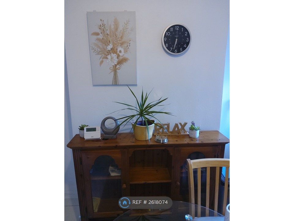 Property photo 3 of 24