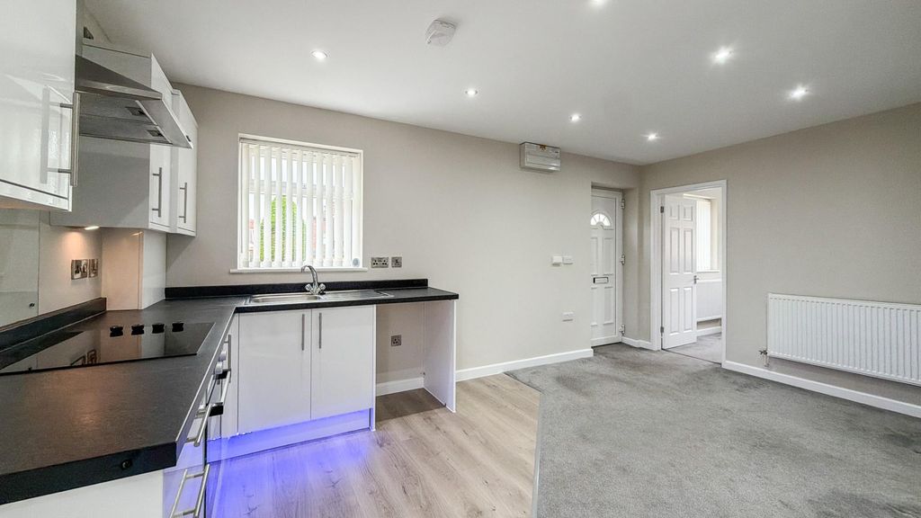 Property photo 2 of 9 Apc_6670.Jpg
