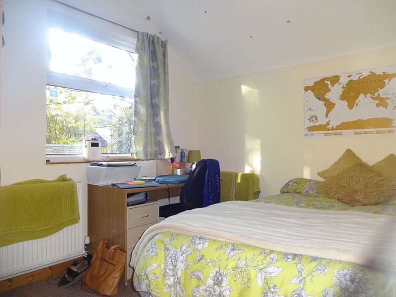 Property photo 3 of 11 Photo 2