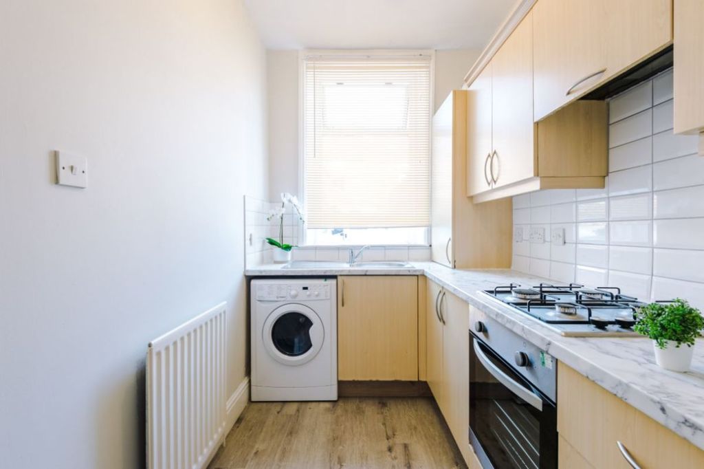 Property photo 3 of 5 188Ahpr