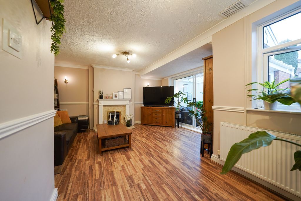 Property photo 2 of 22 Dsc06054.Jpg