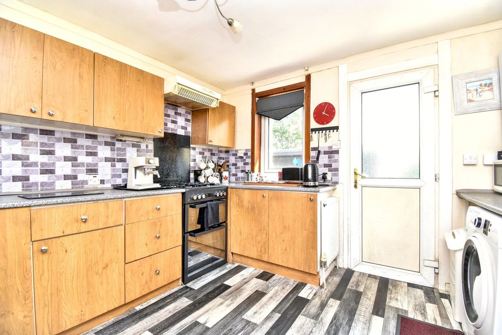Property photo 3 of 15 Kitchen Angle 1