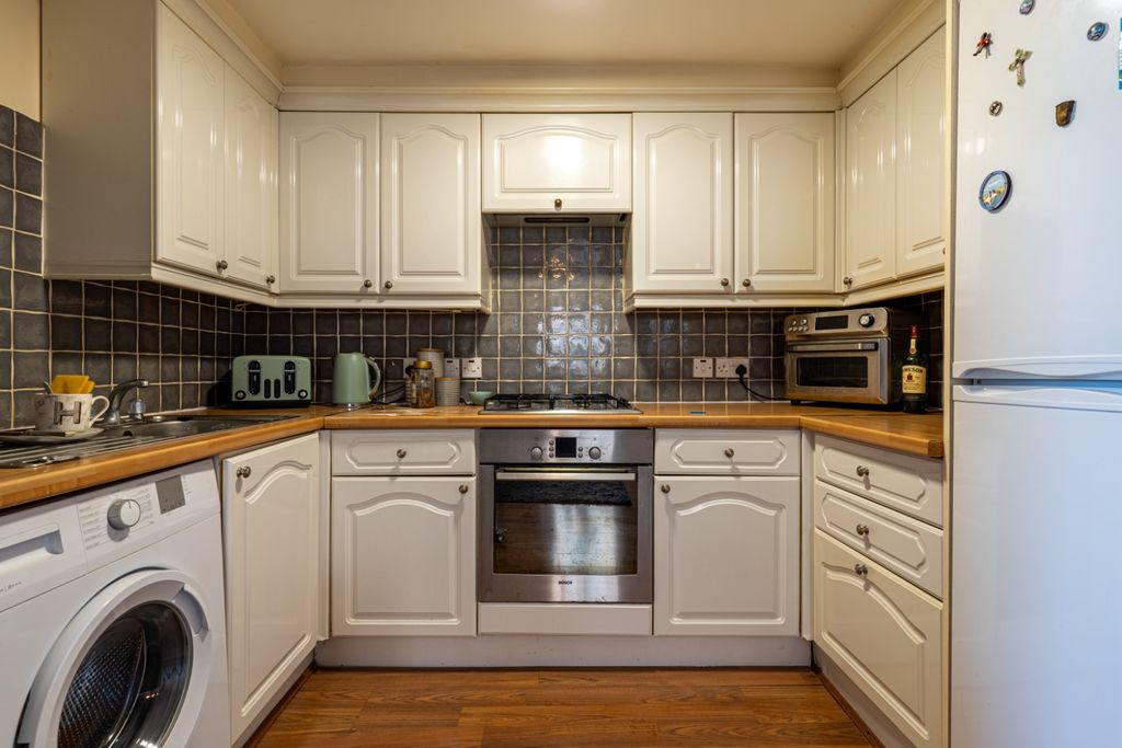 Property photo 3 of 9 5341113