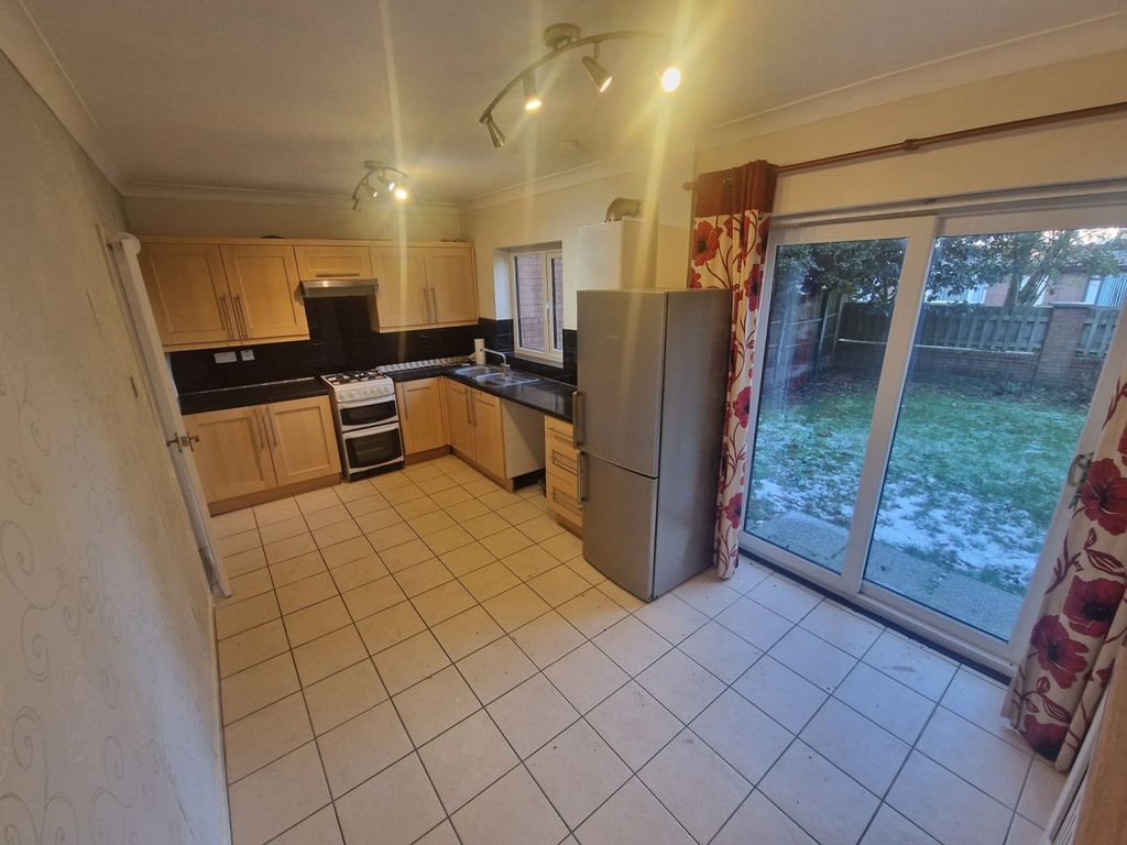 Property photo 3 of 13 Img-20260105-Wa0014