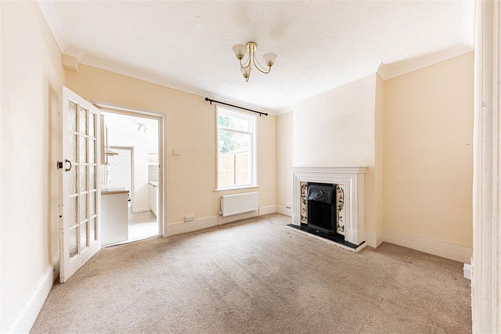 Property photo 3 of 10 5 39 L J Imaging-17.Jpg