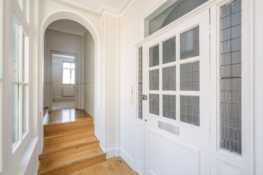 Property photo 3 of 12 5-75-West-Hill-0005