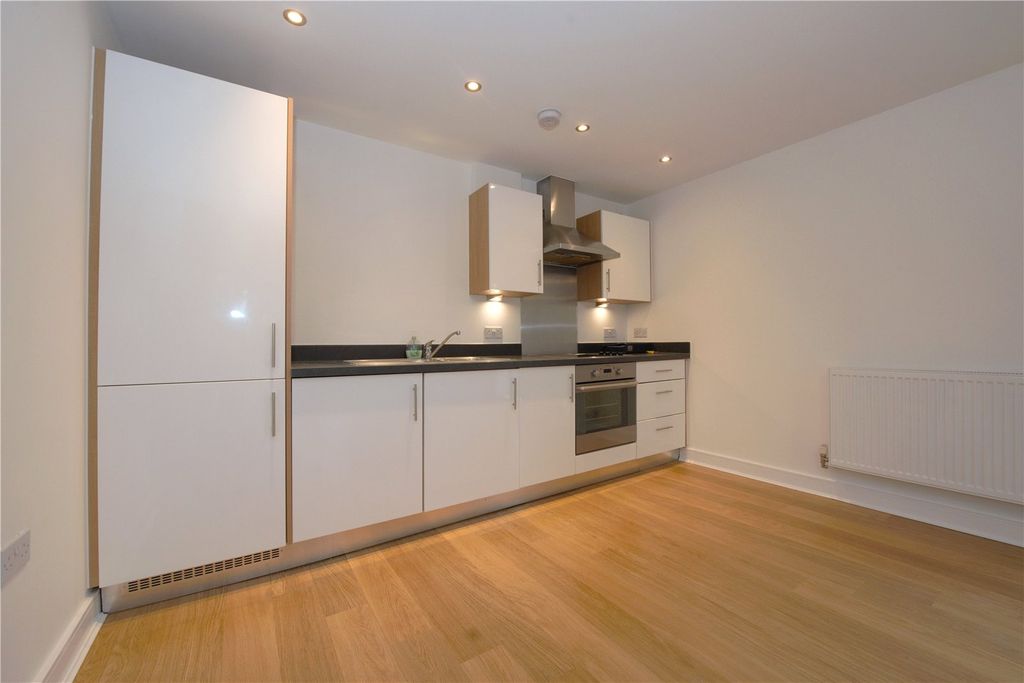Property photo 3 of 7 Picture No. 04