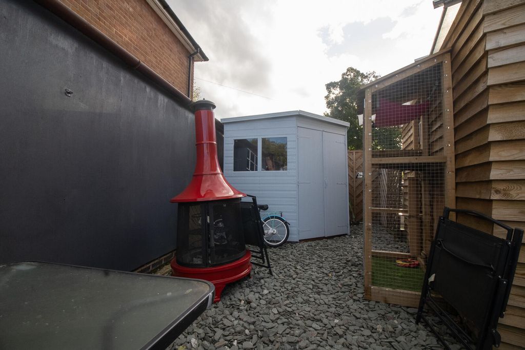 Property photo 3 of 16 Outbuilding