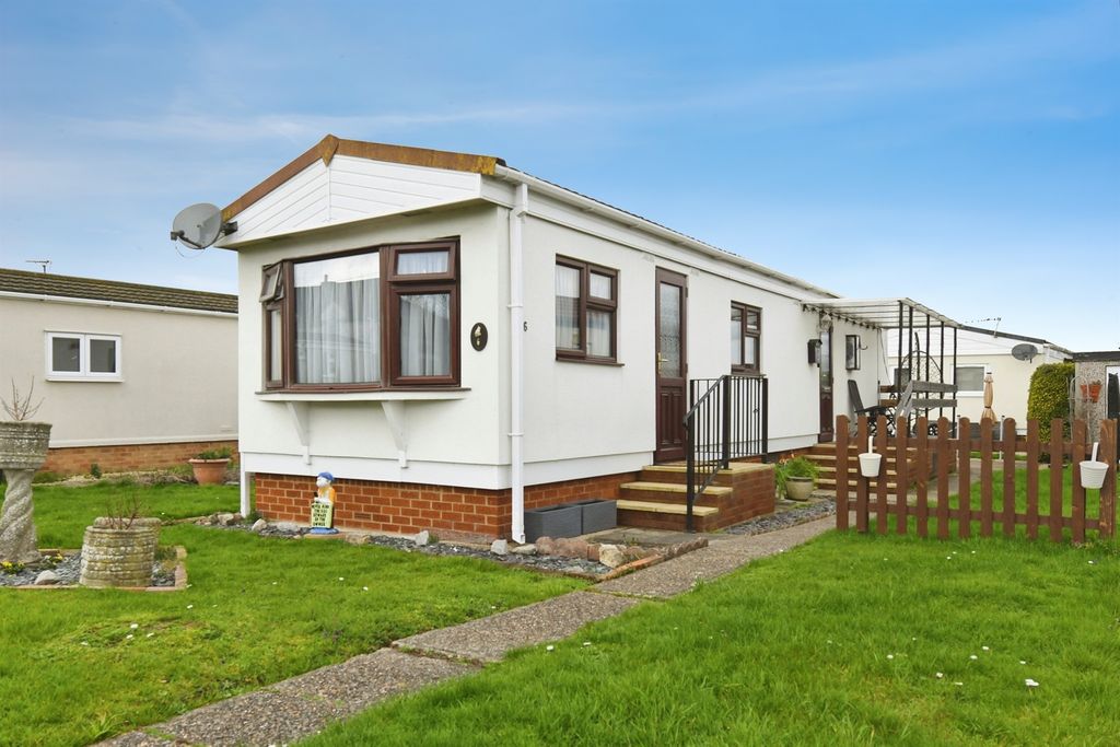 Property photo 1 of 20